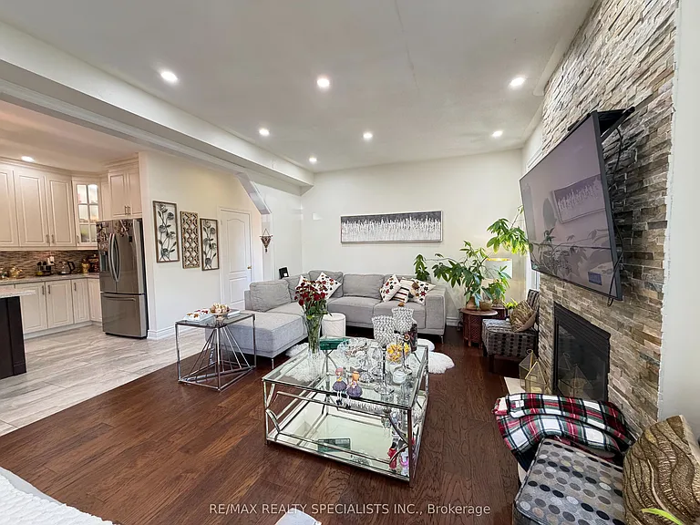 214 McCready Dr — Photo 20