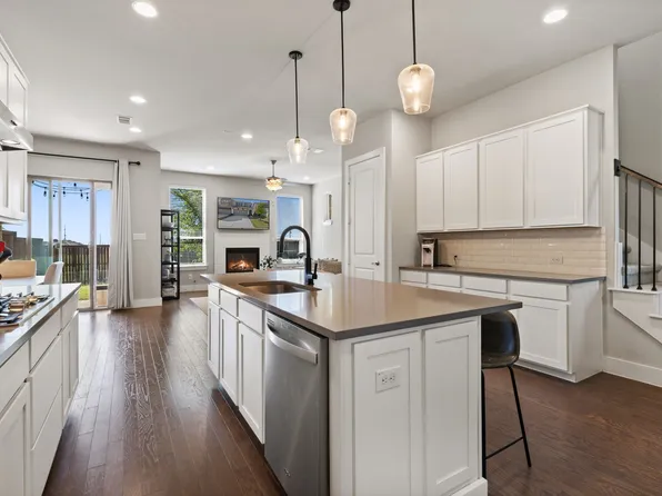 17765 Sage Ln, Dallas, TX 75252