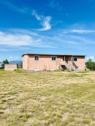 3211 Legacy Loop Photo 1