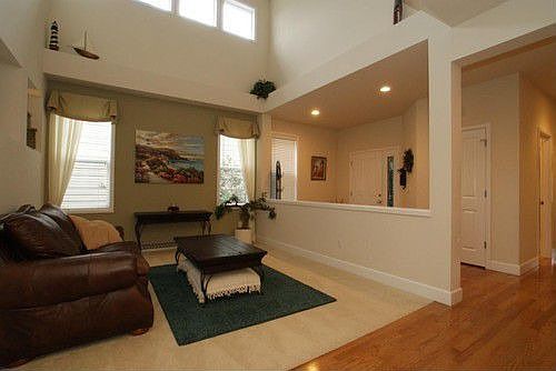 2nd image of 1011 272nd Pl SE