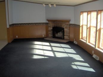 4th image of 15361 William Paul Dr
