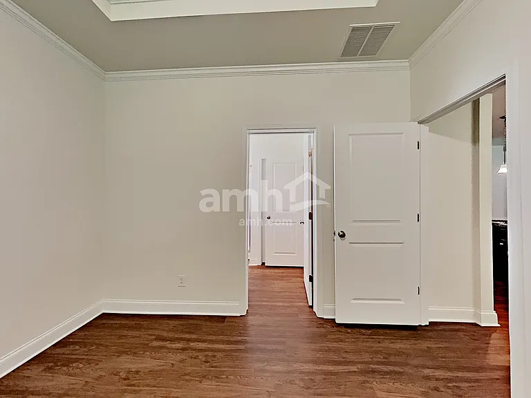 5060 Franks Creek Way — Photo 14