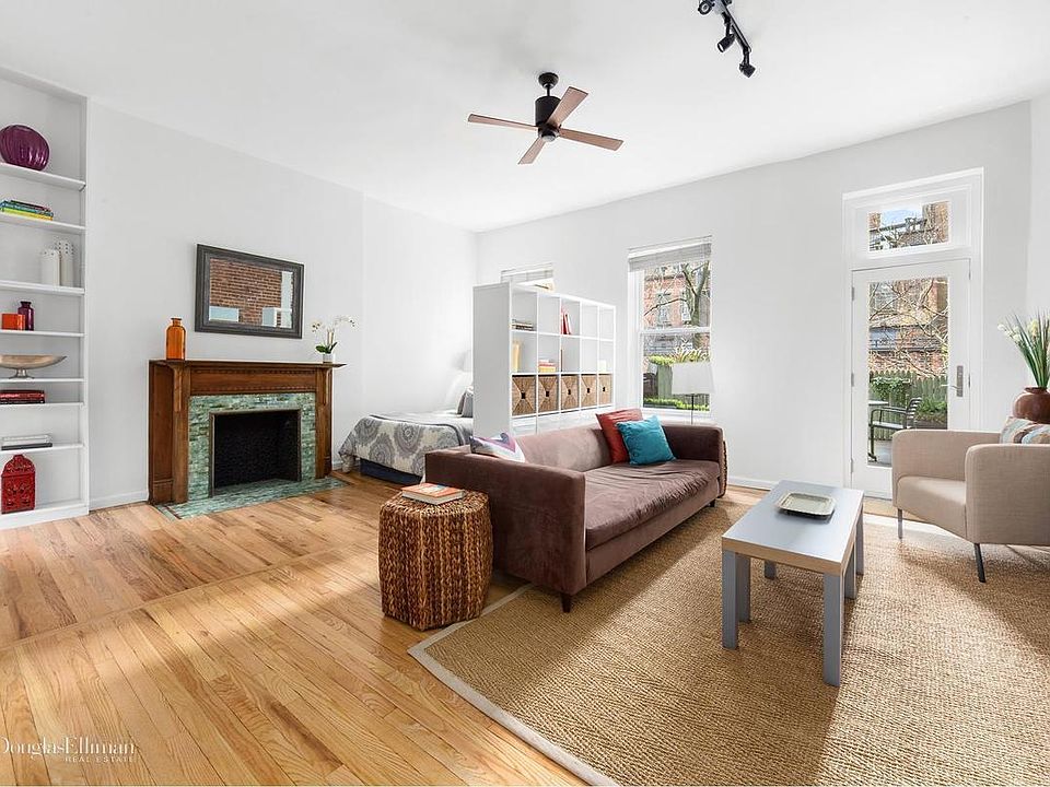 1st image of 18 W 87th St APT 4B