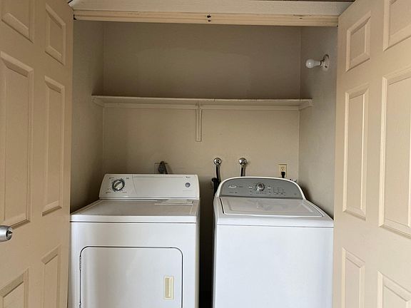 4th image of 5080 Indian River Dr