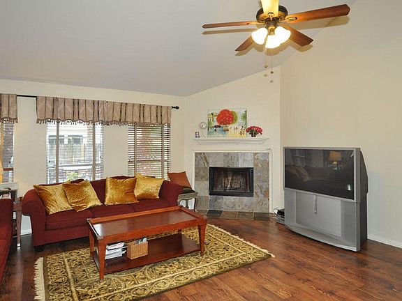 4th image of 3118 Flatwood Ct