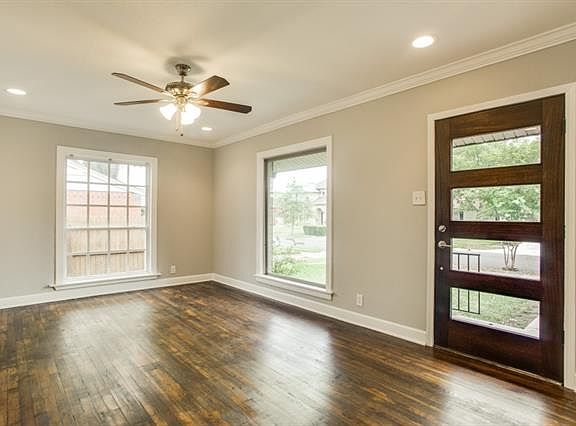 5th image of 3712 N Versailles Ave