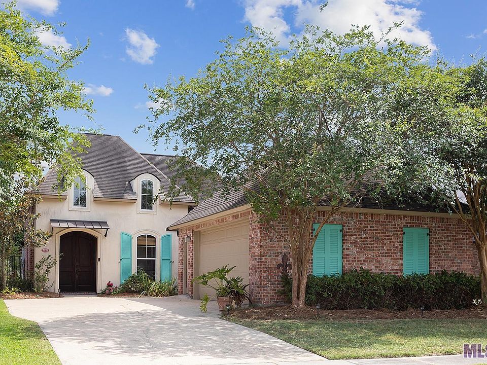 1st image of 1740 Pointe South Dr