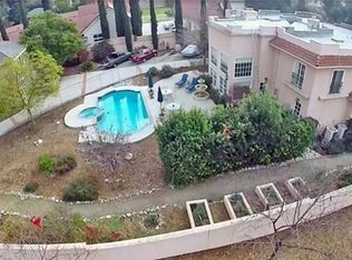 725 W Baseline Rd, Claremont, CA 91711