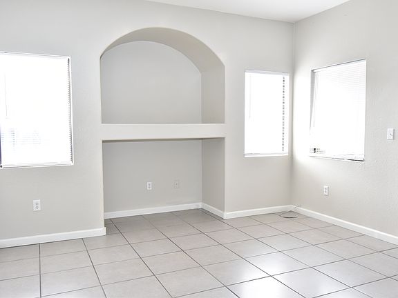 4th image of 8250 N Grand Canyon Dr Unit 1053