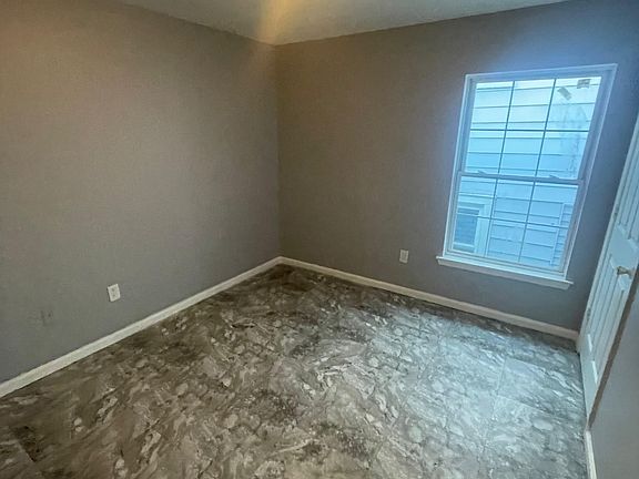 4th image of 8 W End Ave Floor 2