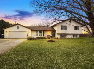 N5657 Cheyenne Dr, Onalaska, WI 54650