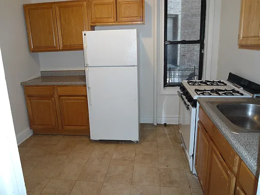 Rented by Develop Realty Co | media 14