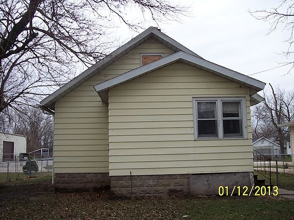 3rd image of 2116 20th Ave
