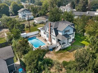 903 S Lake St, Colfax, WA 99111