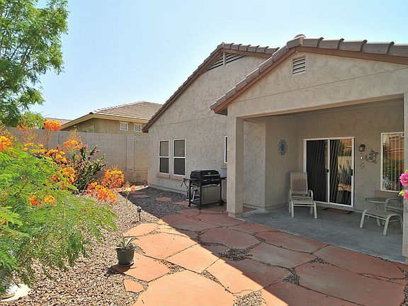 5th image of 3812 W Rushmore Dr