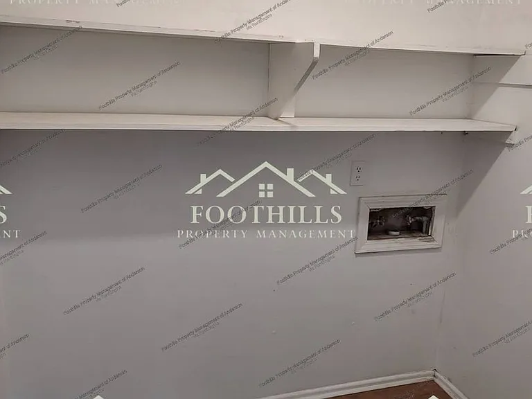 506 Auburn Ave — Photo 17