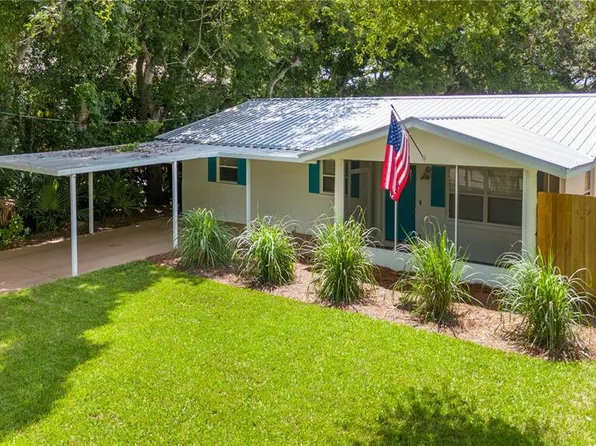 819 E 20th Ave, New Smyrna Beach, FL 32169