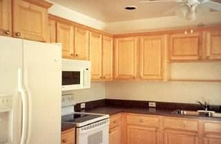 2nd image of 438 Largo Lakes Dr