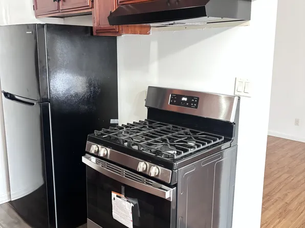 317 W 89th St, Los Angeles, CA