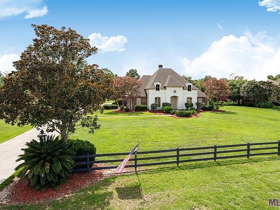 3rd image of 21435 Stone Bridge Ct