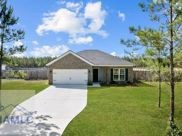 1916 SE Arnold Dr, Allenhurst, GA 31301