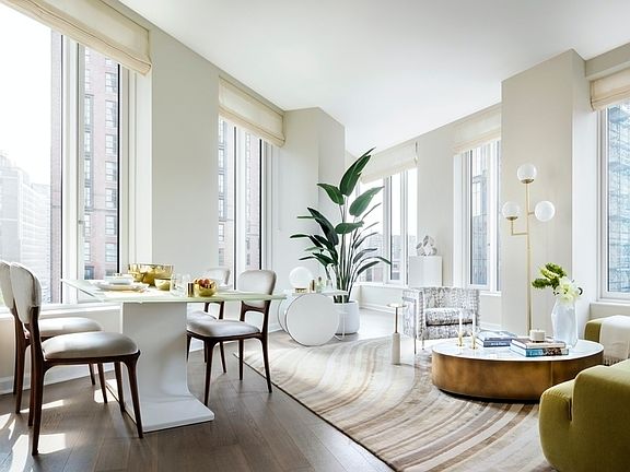 4th image of 530 W 30th St APT 29D