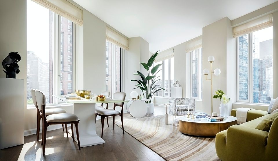 1st image of 530 W 30th St APT 30F