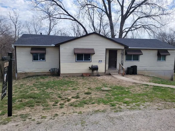 1709 N 51st Ter, Kansas City, KS 66102