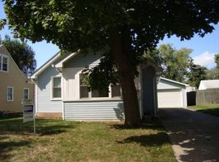 1405 Howard Ct, Pekin, IL 61554