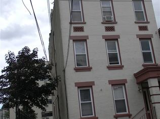 65 Paterson St, Jersey City, NJ 07307