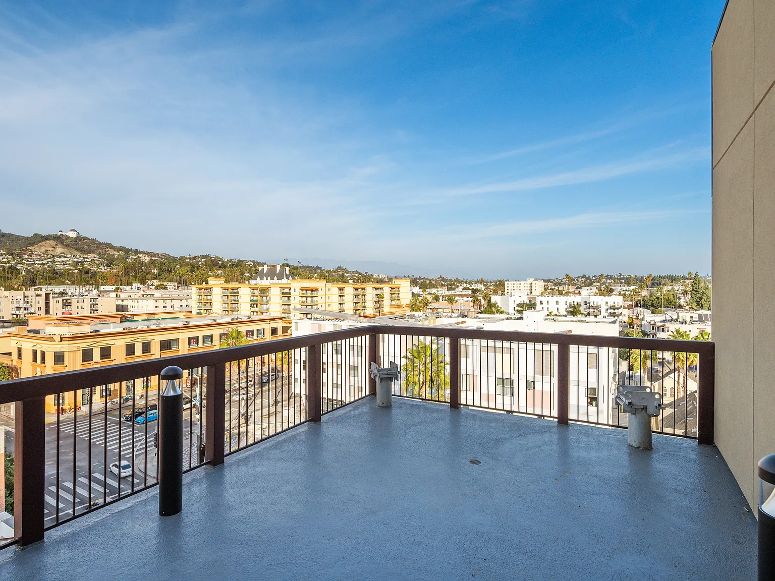 Studio, 360 sqft, $1,300 — Photo 4
