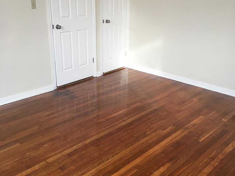 1st image of 8815 144th St APT 3A