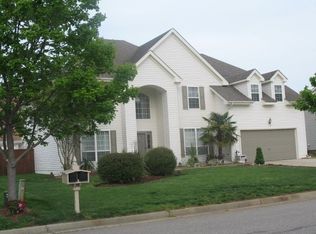 2653 Eagles Lake Rd, Virginia Beach, VA 23456