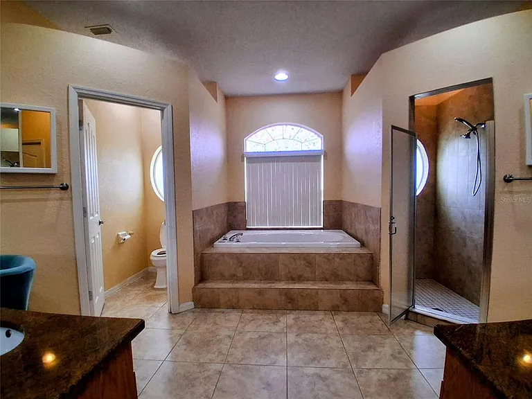 3392 Saint Ives Blvd — Photo 19