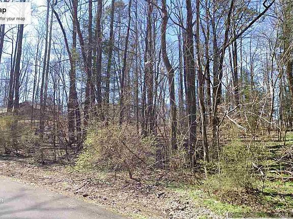 2nd image of White Oak Dr