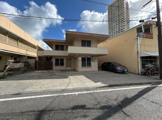 2721 Waialae Ave #C, Honolulu, HI 96826