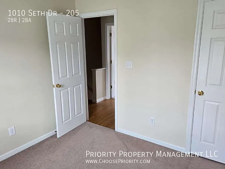 1010 Seth Dr #205 — Photo 10