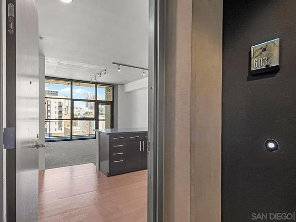 4th image of 1494 Union St Unit 603