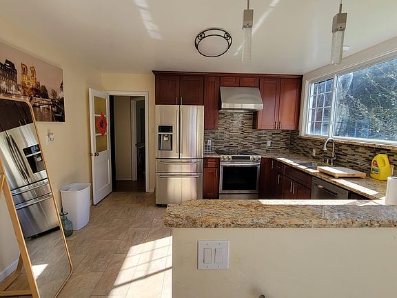 2nd image of 131 Jules Ave