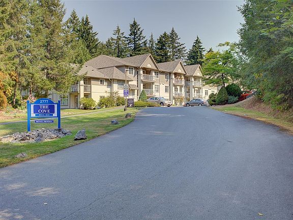 2nd image of 2777 Barry Rd #207