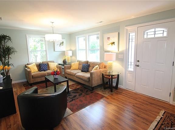 4th image of 504 W Henry St