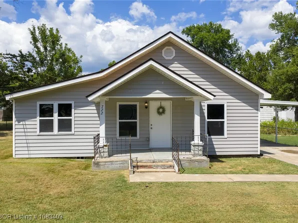 722 2nd St, Charleston, AR 72933