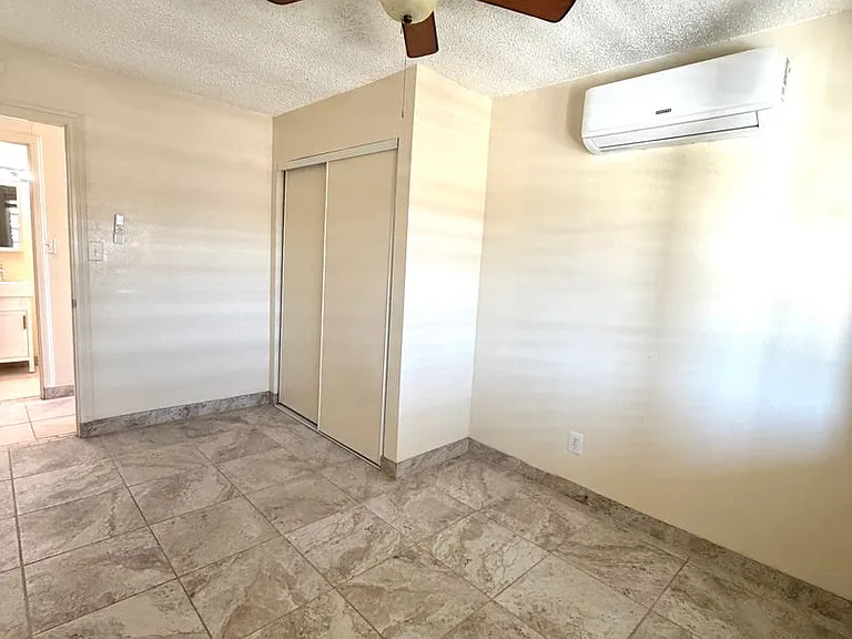 6614 Tamarisk Ave — Photo 12