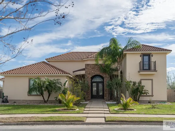 1348 Costa Del Sol Dr, Brownsville, TX 78520