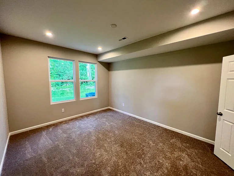 4314 Family Farm Dr — Photo 16