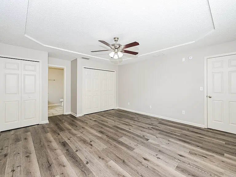 3733 Star Leaf Rd — Photo 9