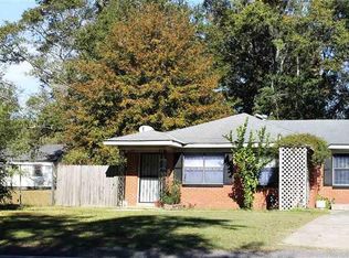 2214 N McVay Dr, Mobile, AL 36605