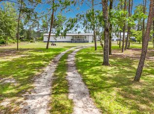 151 Lake Susan Rd, Hawthorne, FL 32640