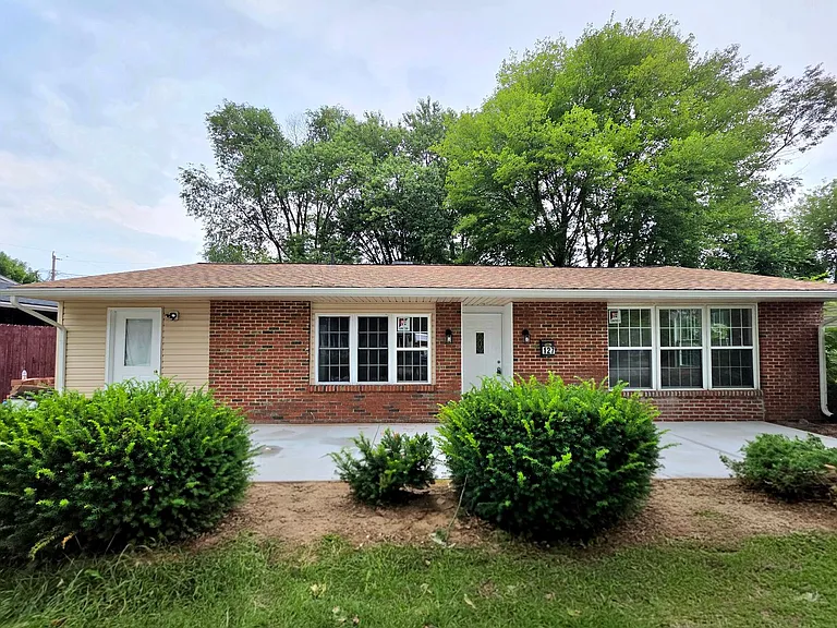 127 Kenmar Dr — Photo 1