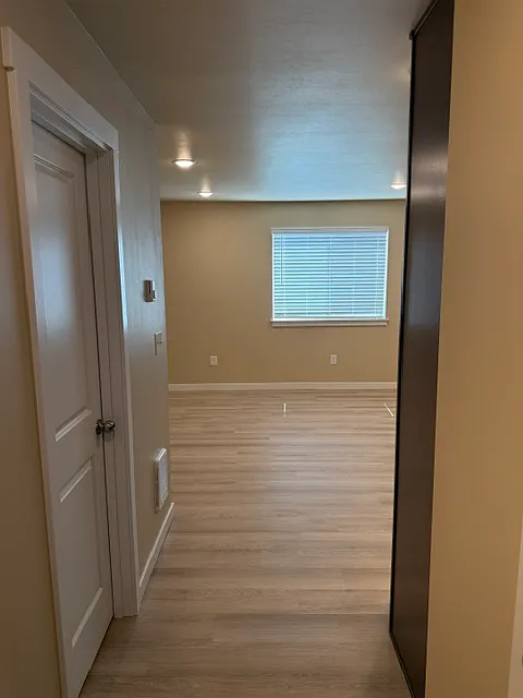 2 bed, 670 sqft, $1,595 — Photo 3